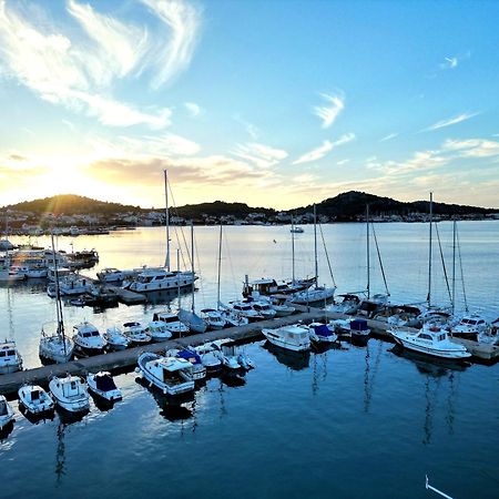 Seaview Apartman Sveti Filip i Jakov Kültér fotó