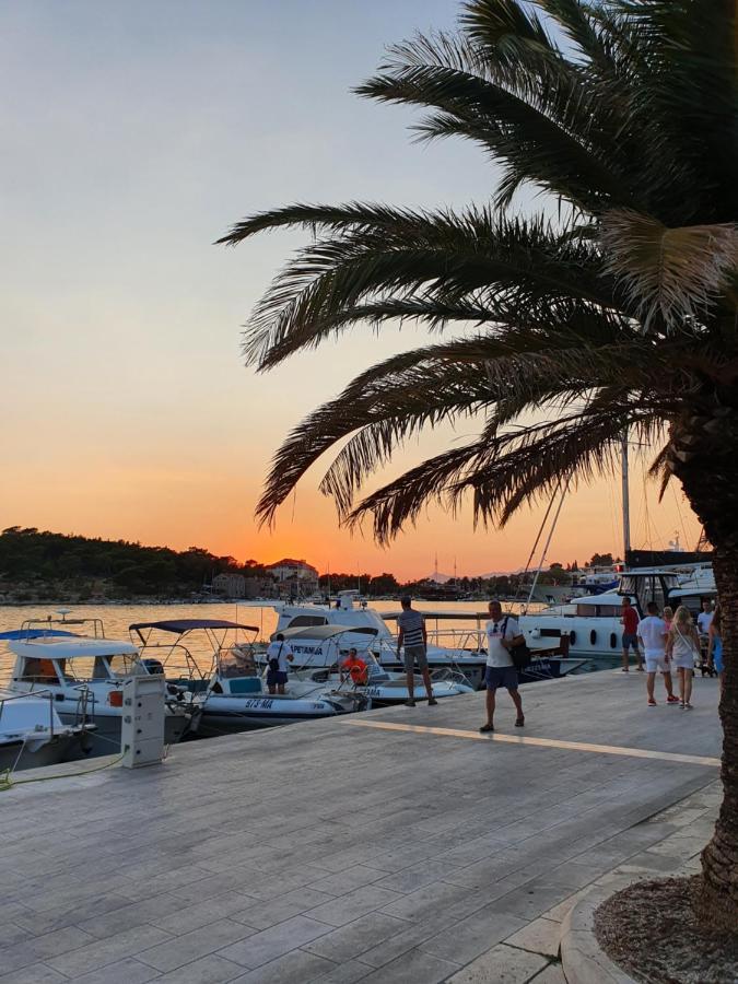 Seaview Apartman Sveti Filip i Jakov Kültér fotó